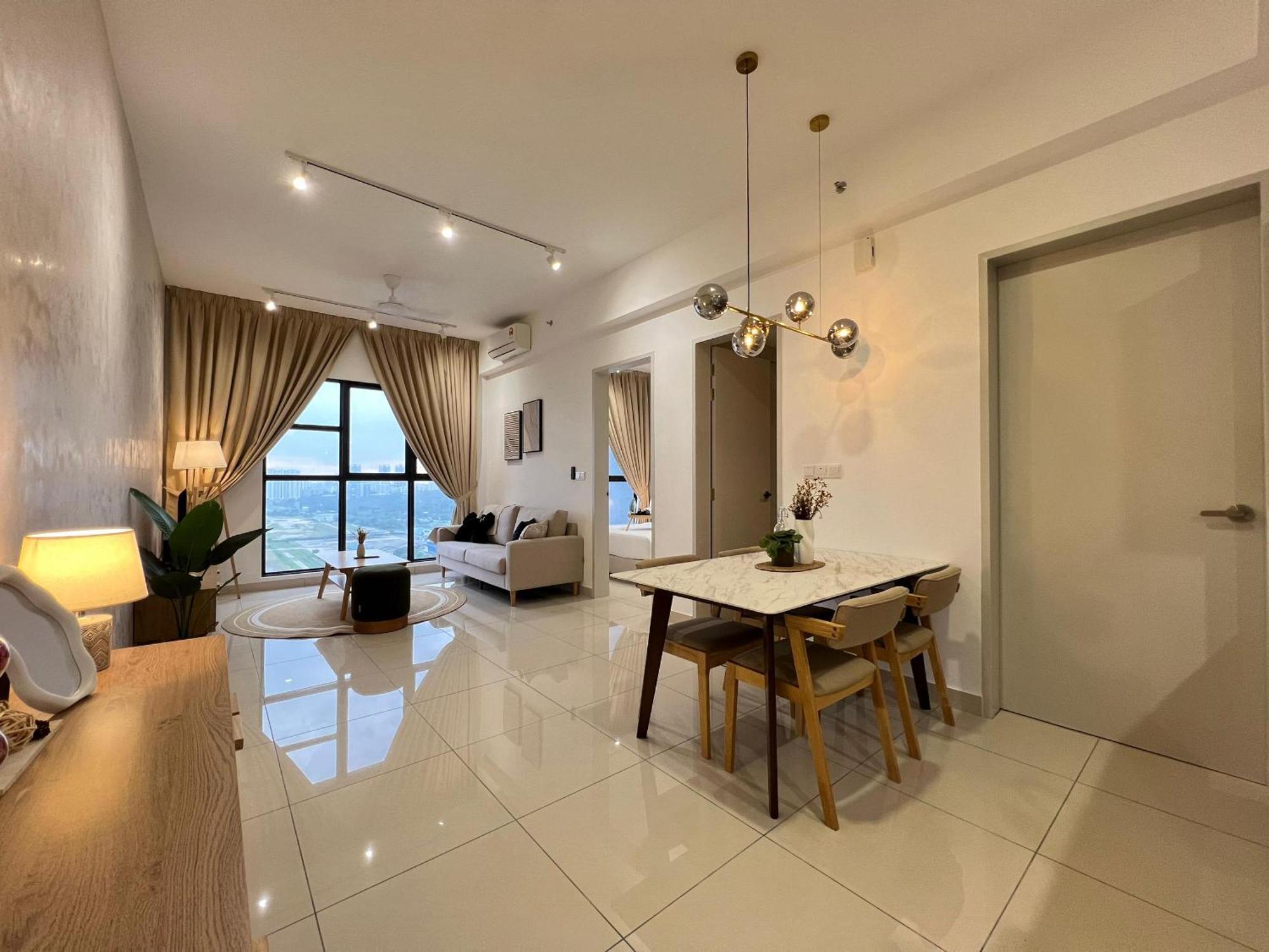 Apartment Kl View 2r1b Free Wifi 6pax